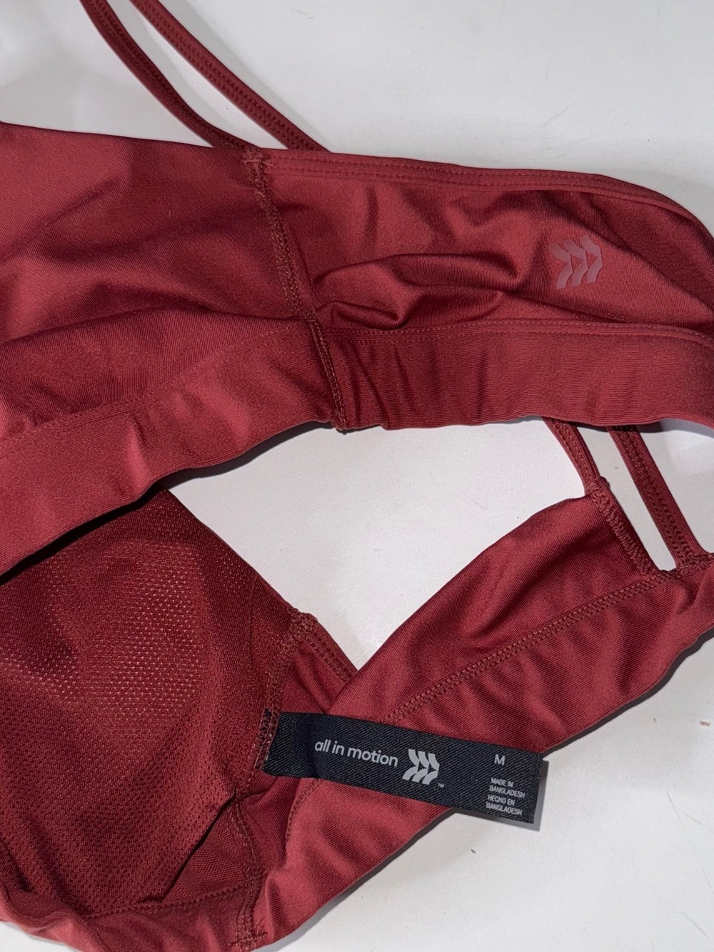 All in motion Deep Red - Picture 3 of 5